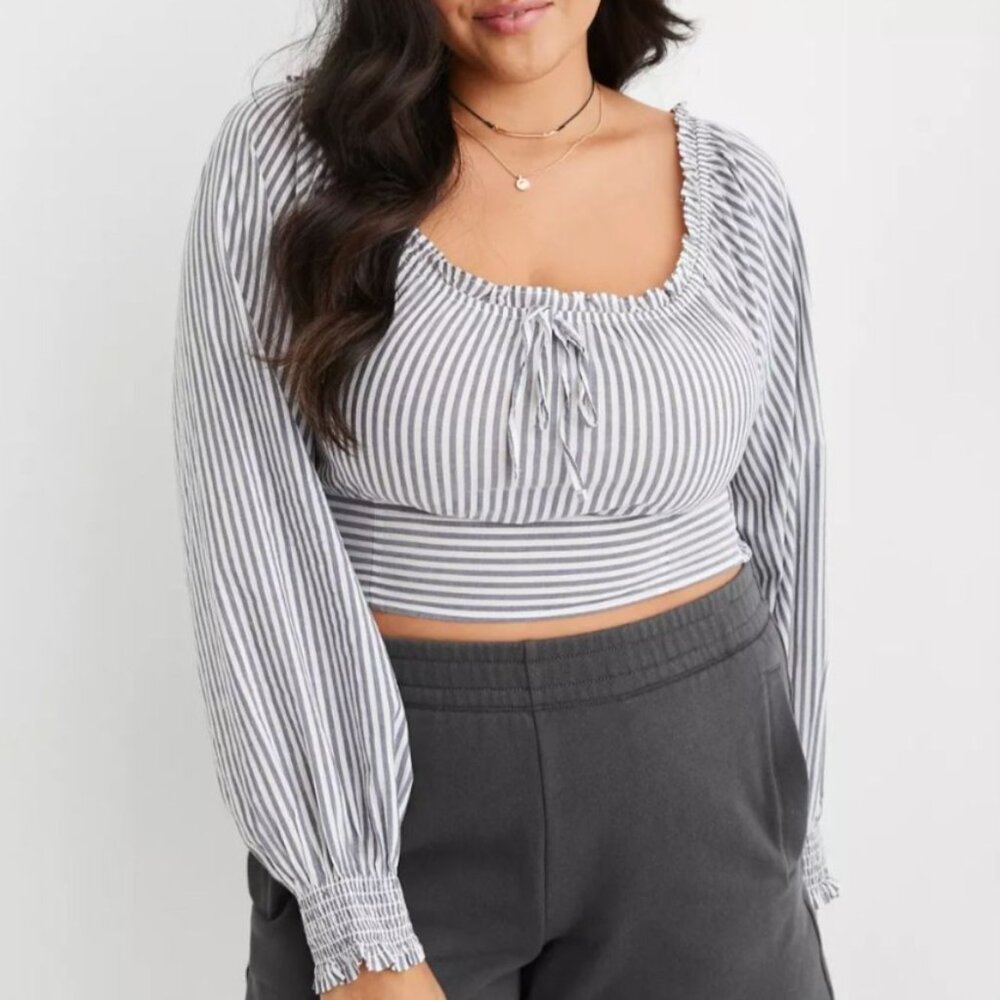 Aerie Striped Long‎ Sleeve Cropped Top Womens Medium Gray White New Smocked